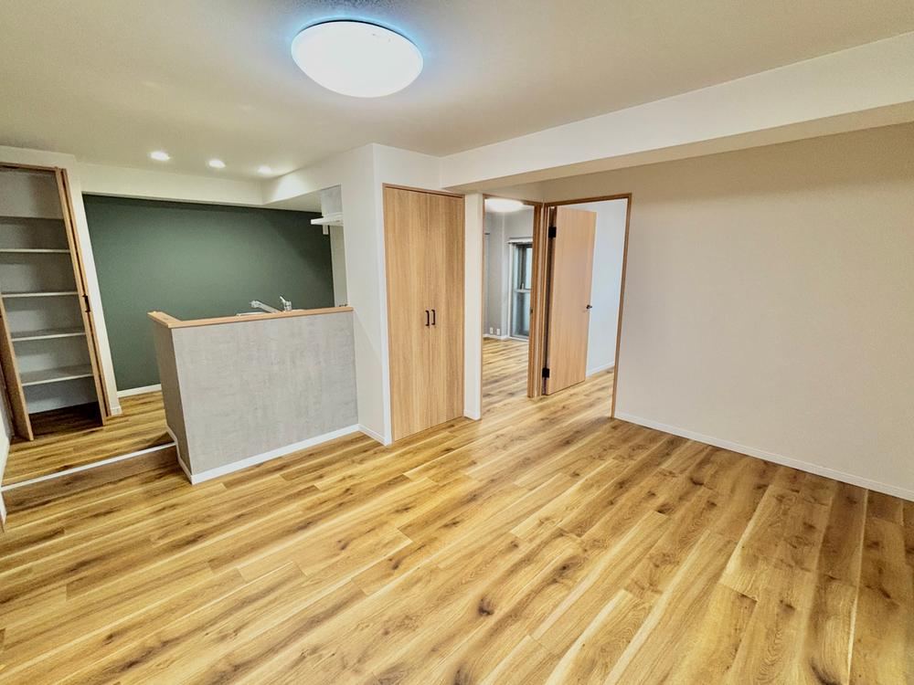 3LDK apartment in Funabashi, Chiba - Photo 1