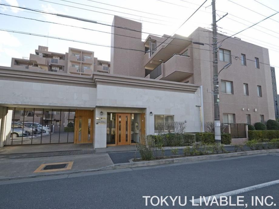 4LDK apartment in Nerima Ward, Tokyo - Photo 1