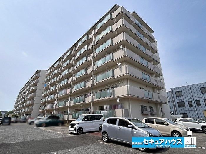 3LDK apartment in Toyoake, Aichi - Photo 1
