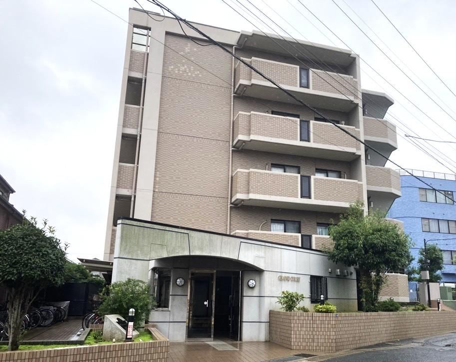3LDK apartment in Inage Ward, Chiba - Photo 1