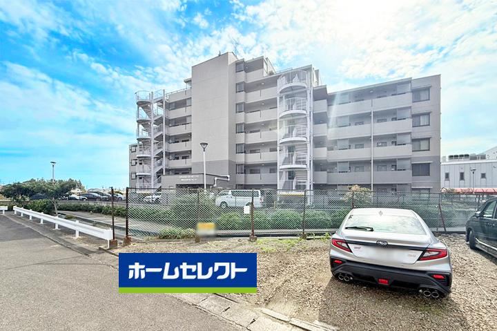 3LDK apartment in Taihaku Ward, Sendai, Miyagi - Photo 1