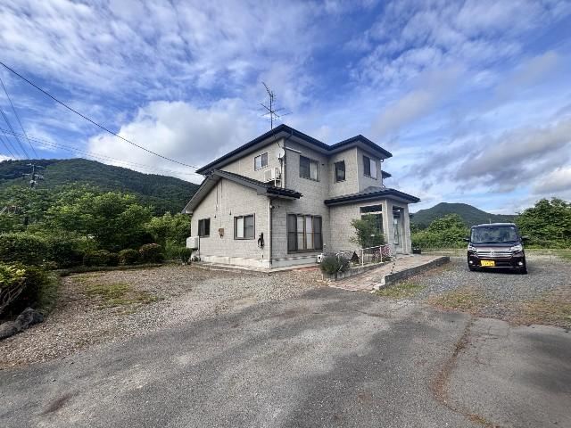 6LDK+S house in Inawashiro, Yama District, Fukushima - Photo 1