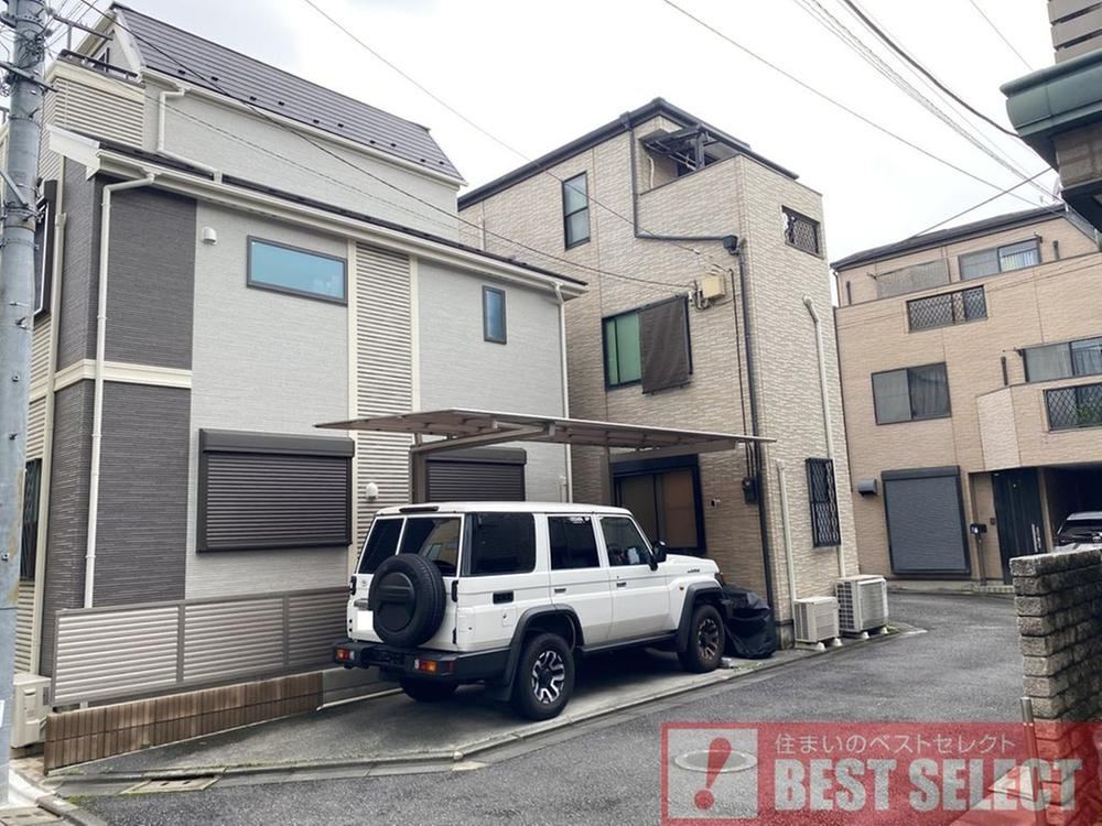 4LDK house in Kita Ward, Tokyo - Photo 1