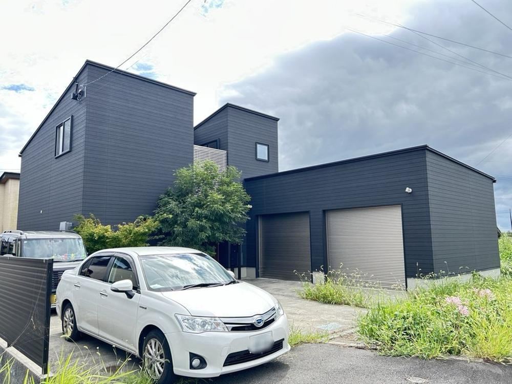 4LDK+S house in Nagi, Katsuta District, Okayama - Photo 1