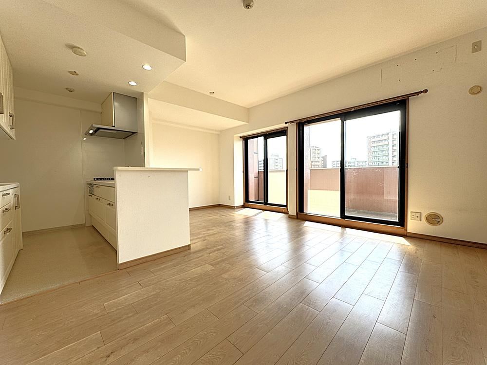 3LDK apartment in Asaminami Ward, Hiroshima - Photo 1