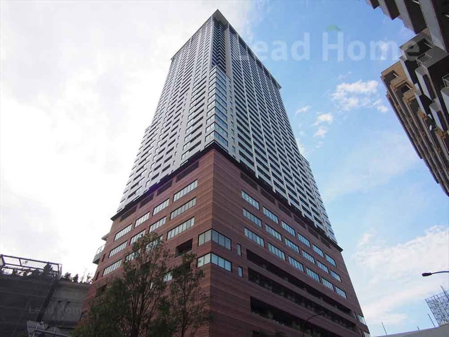 2LDK apartment in Meguro Ward, Tokyo - Photo 1