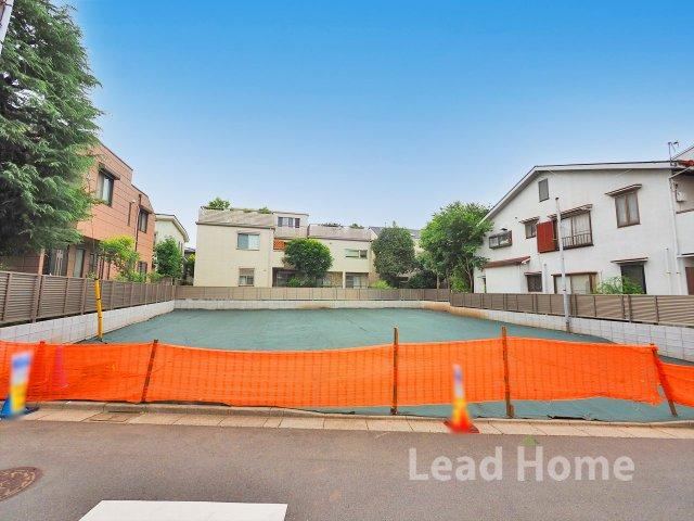 356 m² land in Setagaya Ward, Tokyo - Photo 1