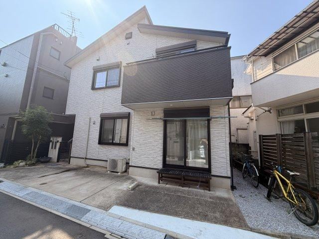 135 m² land in Setagaya Ward, Tokyo - Photo 1