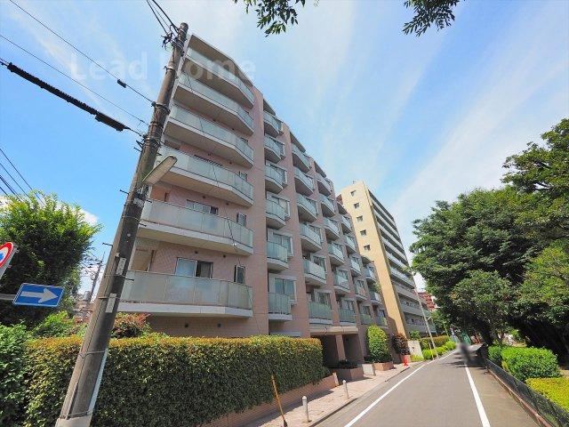 3LDK apartment in Setagaya Ward, Tokyo - Photo 1