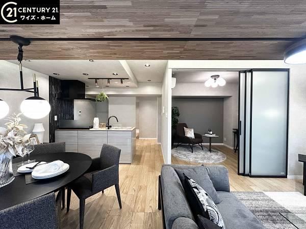 1LDK+S apartment in Shibuya Ward, Tokyo - Photo 1