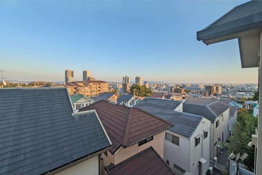 3LDK house in Takatsuki, Osaka - Photo 1
