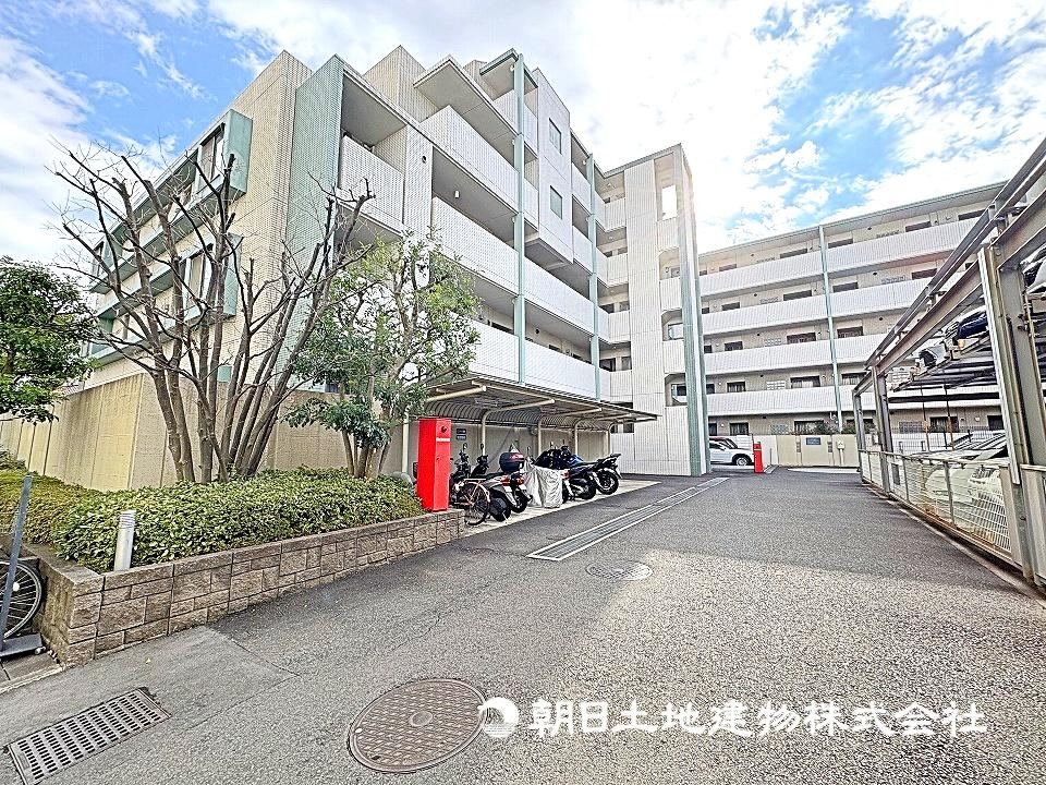 2LDK+S apartment in Tama Ward, Kawasaki, Kanagawa - Photo 1