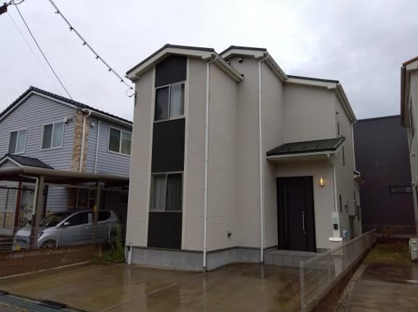 4LDK house in Toyama, Toyama - Photo 1