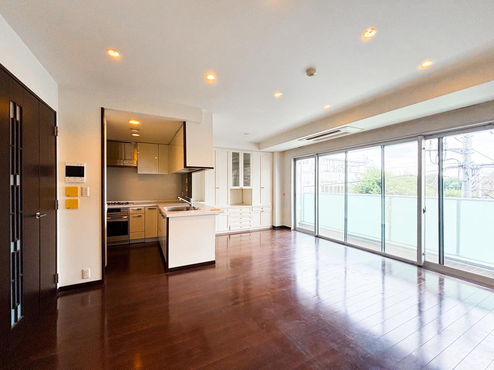 3LDK apartment in Setagaya Ward, Tokyo - Photo 1
