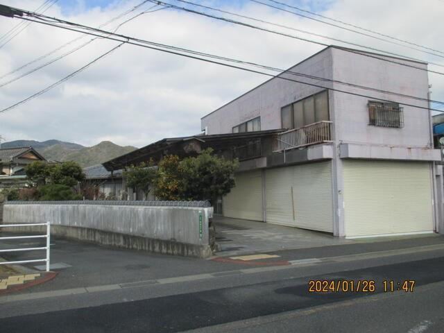 7DK house in Moji Ward, Kitakyushu, Fukuoka - Photo 1
