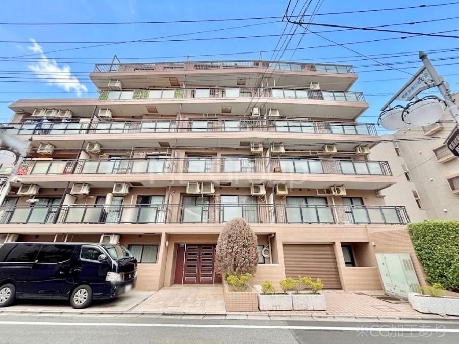 3LDK+S apartment in Toshima Ward, Tokyo - Photo 1