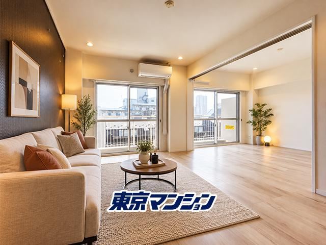 3LDK apartment in Shinjuku Ward, Tokyo - Photo 1