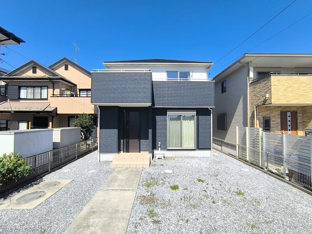4LDK house in Hanyu, Saitama - Photo 1
