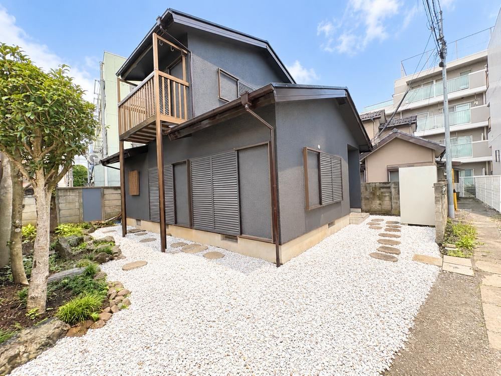 2LDK house in Nishitokyo, Tokyo - Photo 1