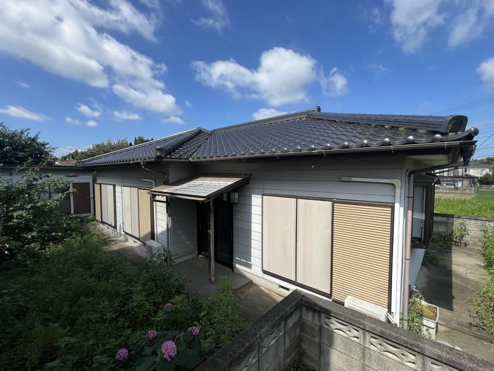 4LDK house in Inashiki, Ibaraki - Photo 1