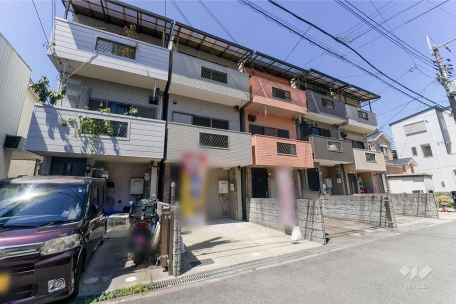 5LDK+S house in Takatsuki, Osaka - Photo 1