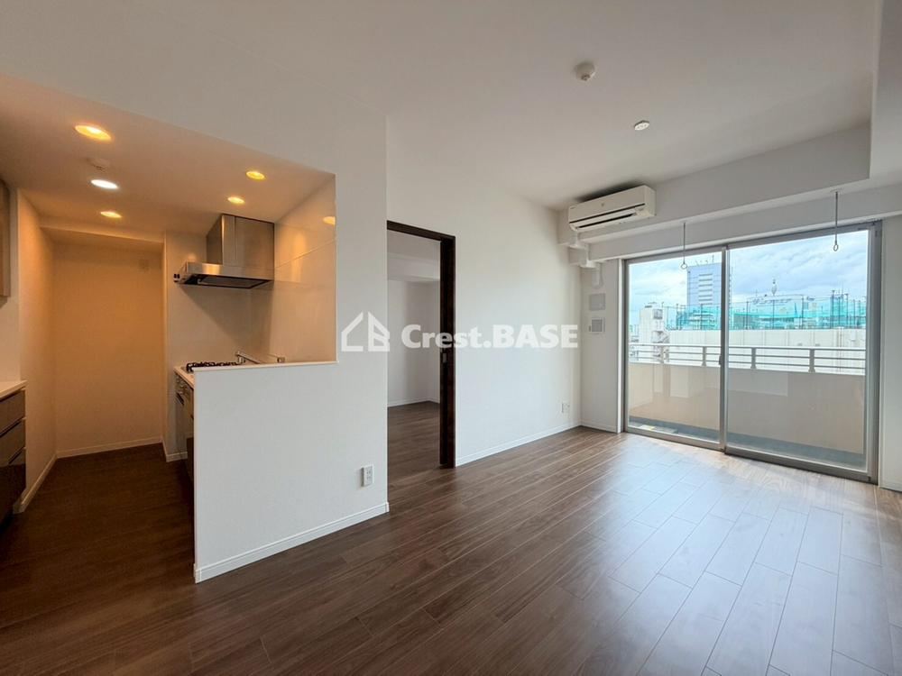 2LDK+S apartment in Kita Ward, Tokyo - Photo 1