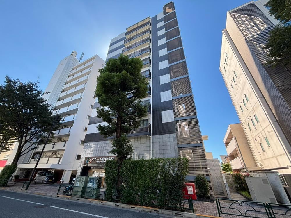 3LDK apartment in Setagaya Ward, Tokyo - Photo 1