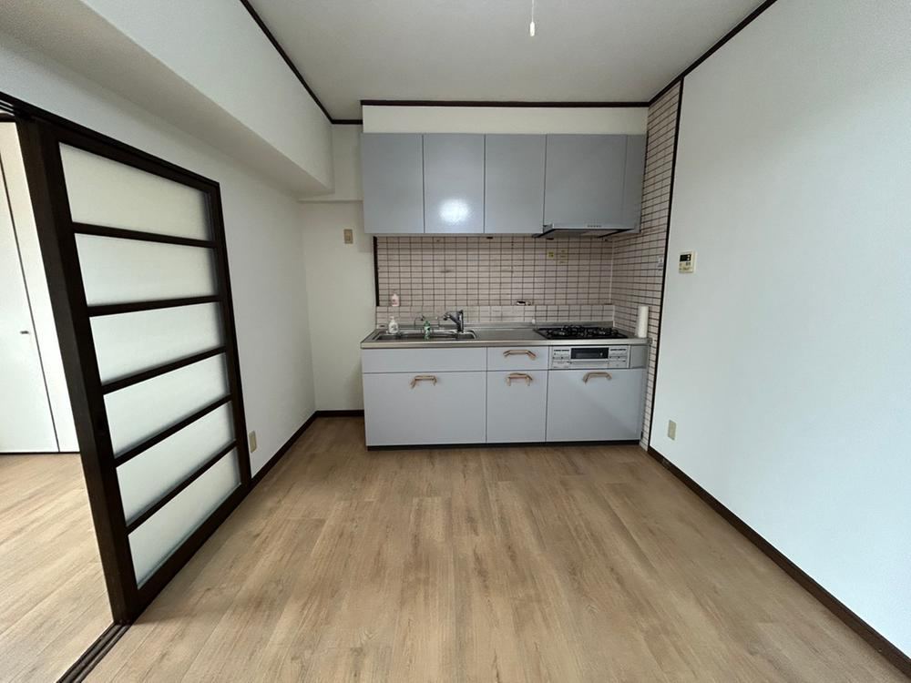 3LDK apartment in Kokuraminami Ward, Kitakyushu, Fukuoka - Photo 1