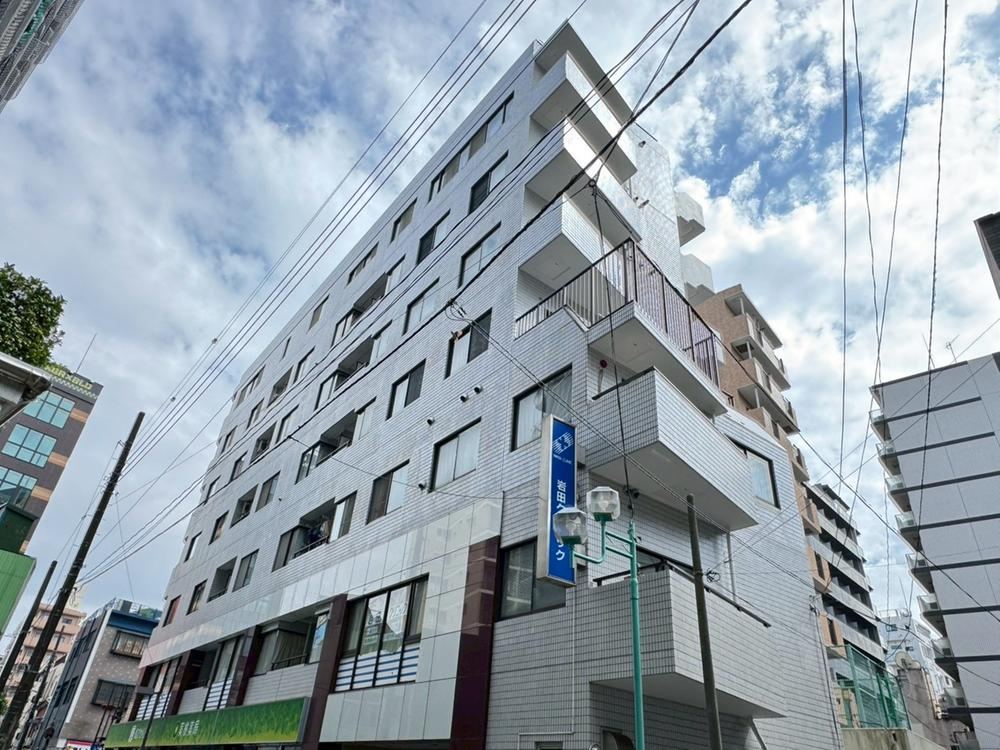 3DK apartment in Naka Ward, Yokohama, Kanagawa - Photo 1