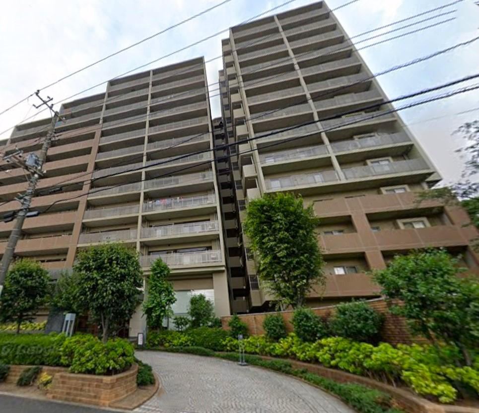 3LDK apartment in Funabashi, Chiba - Photo 1