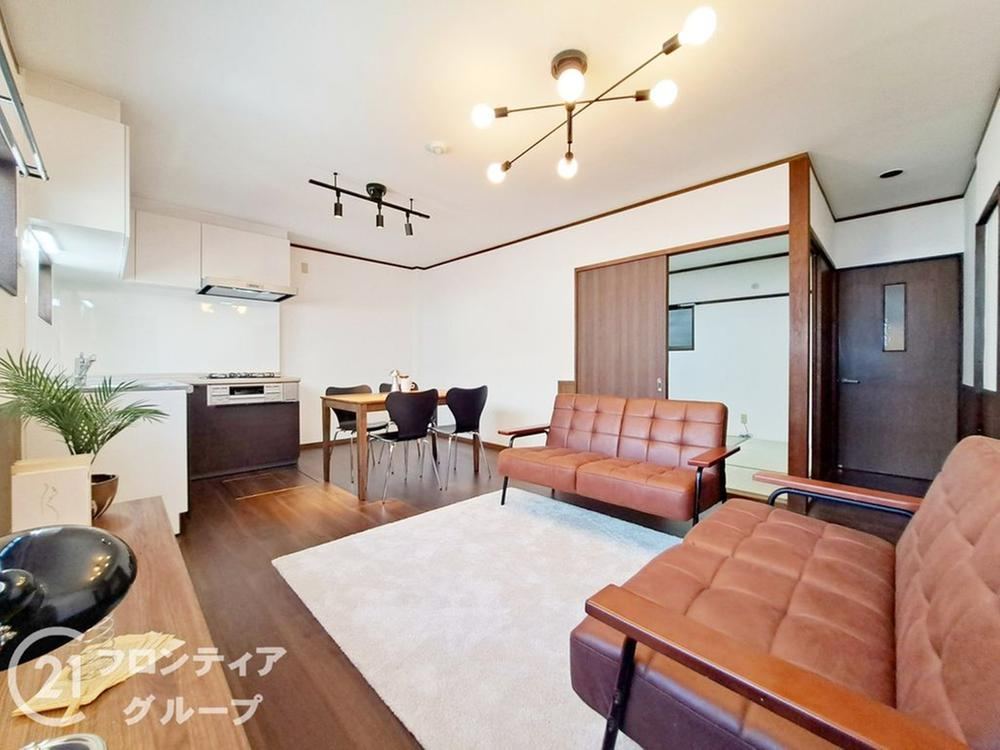4LDK house in Higashiosaka, Osaka - Photo 1