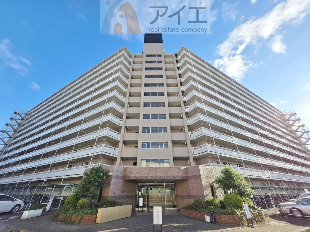 3LDK apartment in Funabashi, Chiba - Photo 1