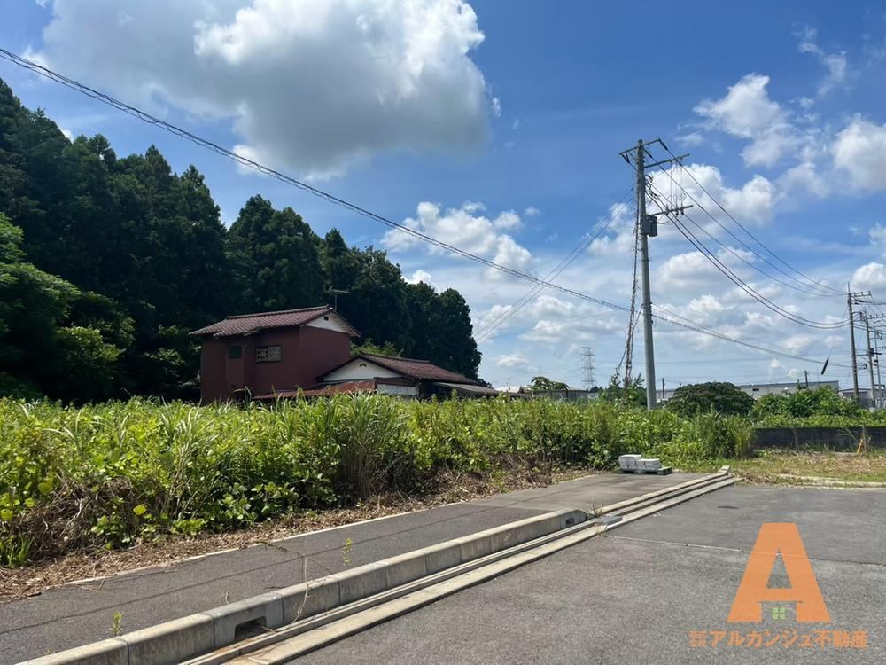 813 m² land in Yotsukaido, Chiba - Photo 1