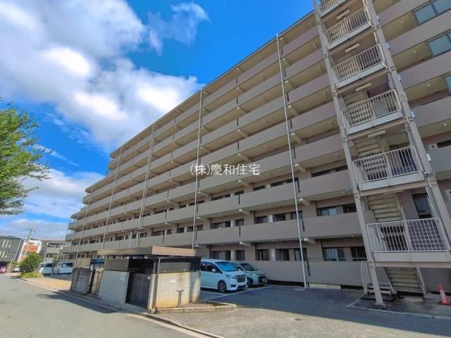 3LDK apartment in Funabashi, Chiba - Photo 1