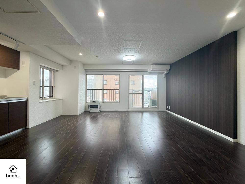 2LDK apartment in Chuo Ward, Sapporo, Hokkaido - Photo 1