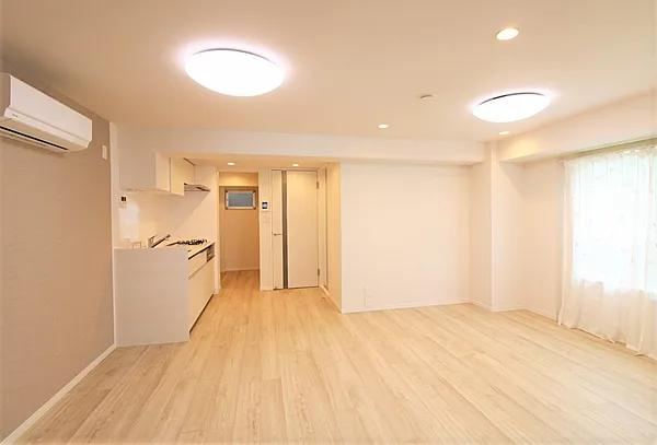 2LDK apartment in Kawaguchi, Saitama - Photo 1