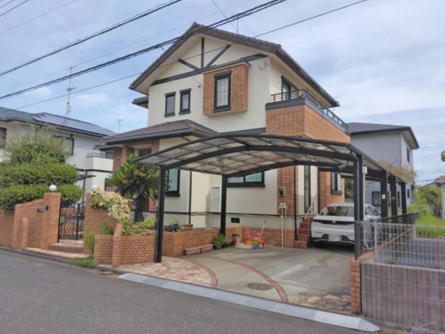 4LDK house in Ryugasaki, Ibaraki - Photo 1