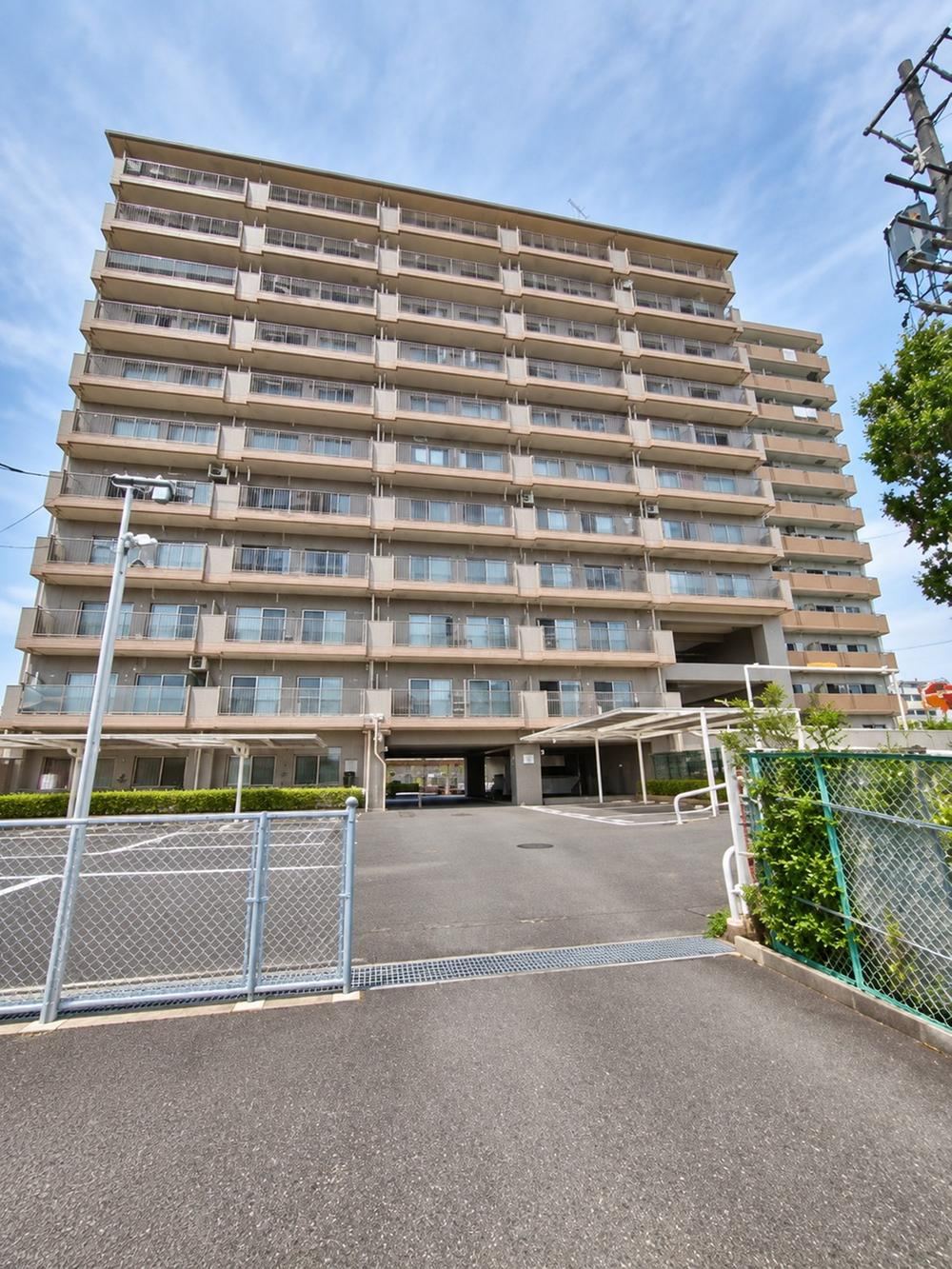 3LDK apartment in Nakagawa Ward, Nagoya, Aichi - Photo 1