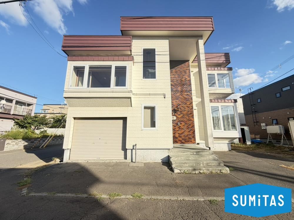 4LDK house in Higashi Ward, Sapporo, Hokkaido - Photo 1