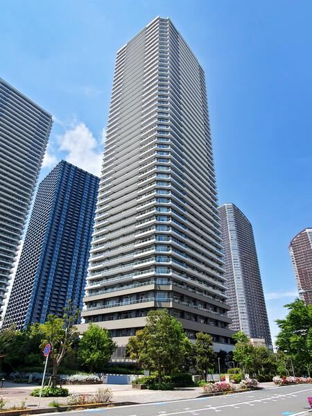 2LDK+S apartment in Nakahara Ward, Kawasaki, Kanagawa - Photo 1