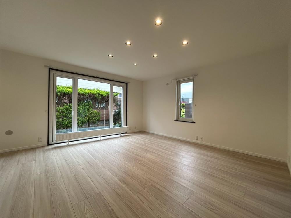 4LDK+S house in Ebetsu, Hokkaido - Photo 1