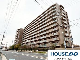 3LDK apartment in Takaishi