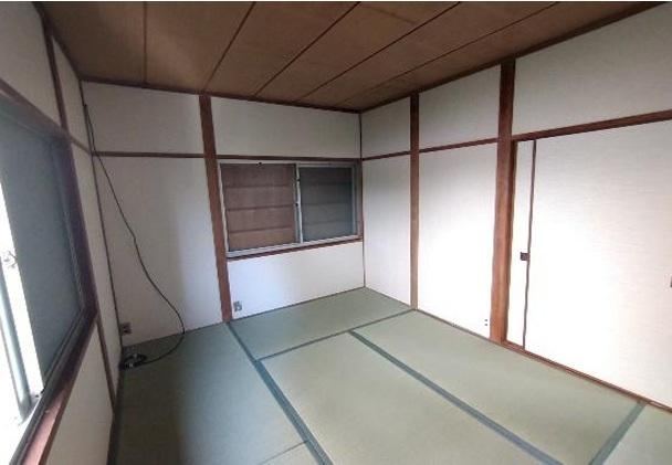 3DK house in Tarumi Ward, Kobe, Hyogo - Photo 1