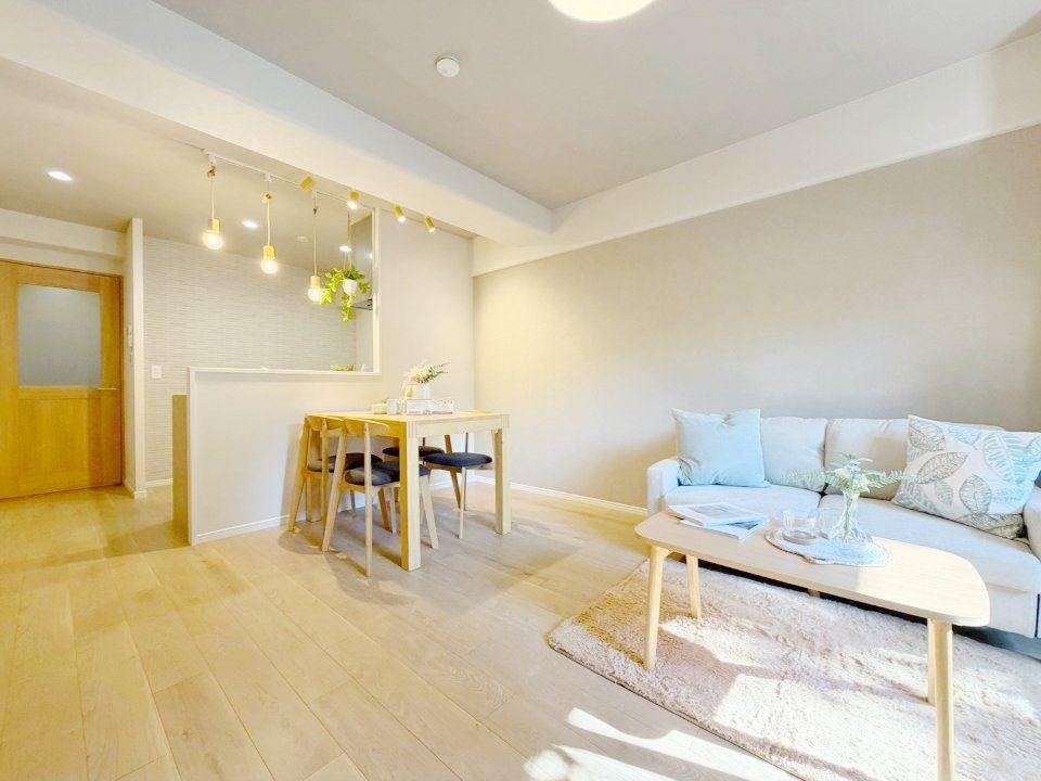 3LDK apartment in Nada Ward, Kobe, Hyogo - Photo 1