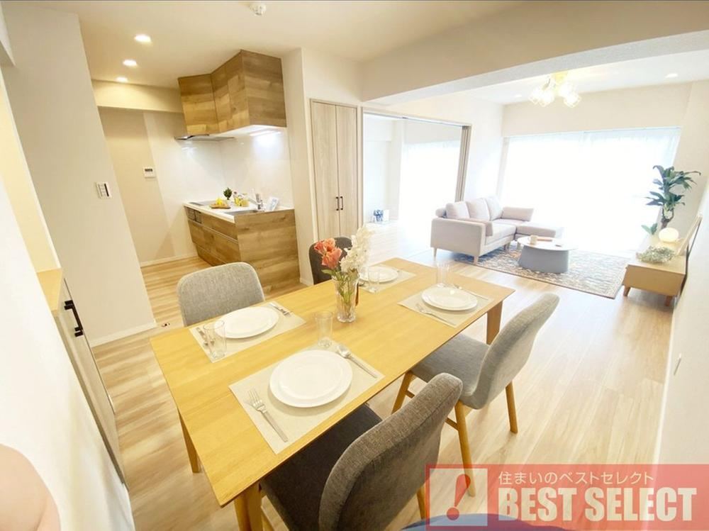 2LDK apartment in Warabi, Saitama - Photo 1