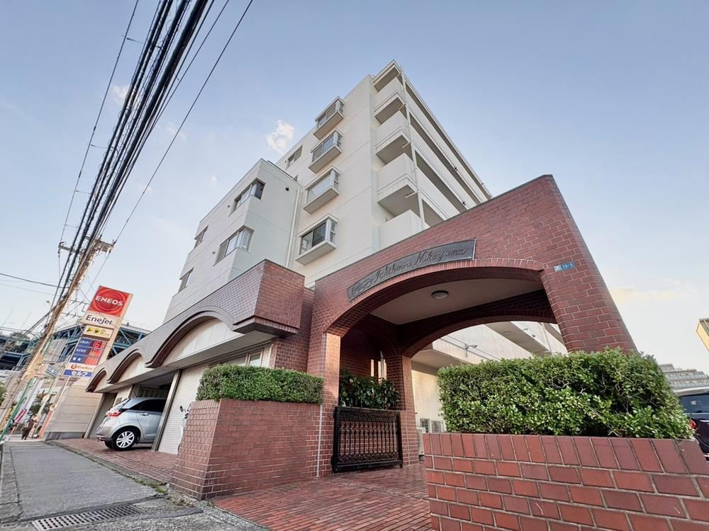 2LDK apartment in Ichikawa, Chiba - Photo 1