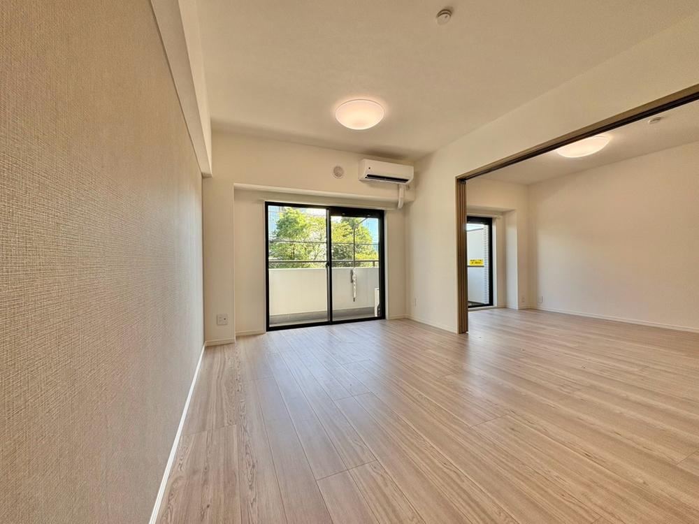 3LDK apartment in Soka, Saitama - Photo 1