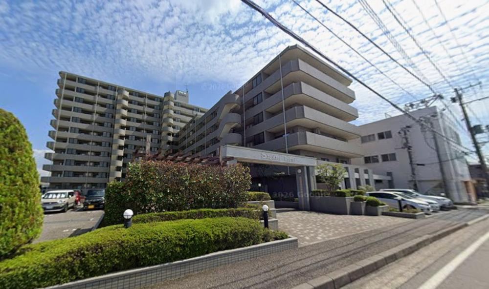 3LDK apartment in Nishi Ward, Niigata - Photo 1