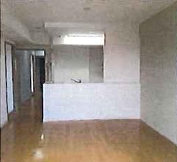 2LDK apartment in Amagasaki, Hyogo - Photo 1