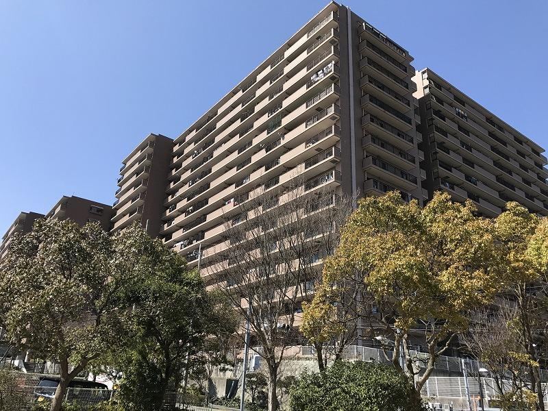 4LDK apartment in Kita Ward, Kobe, Hyogo - Photo 1